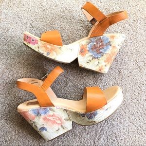 Korks by Kork-Ease Orange Leather Floral Wedges